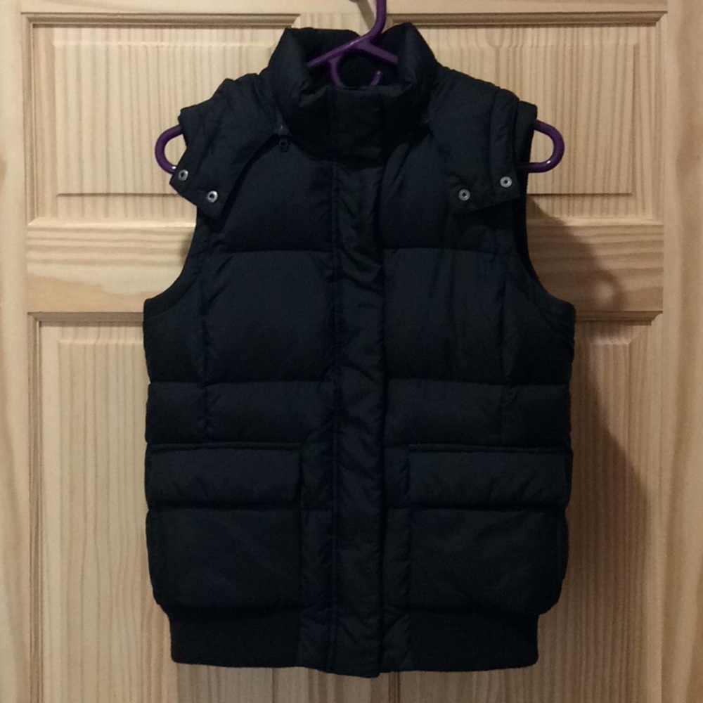 Gap Black Down Puffer Vest with Zip Off Hood Sz. S